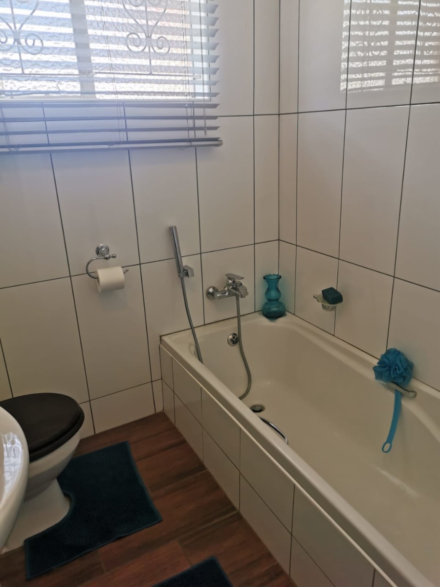 2 Bedroom Property for Sale in Bloemhof North West